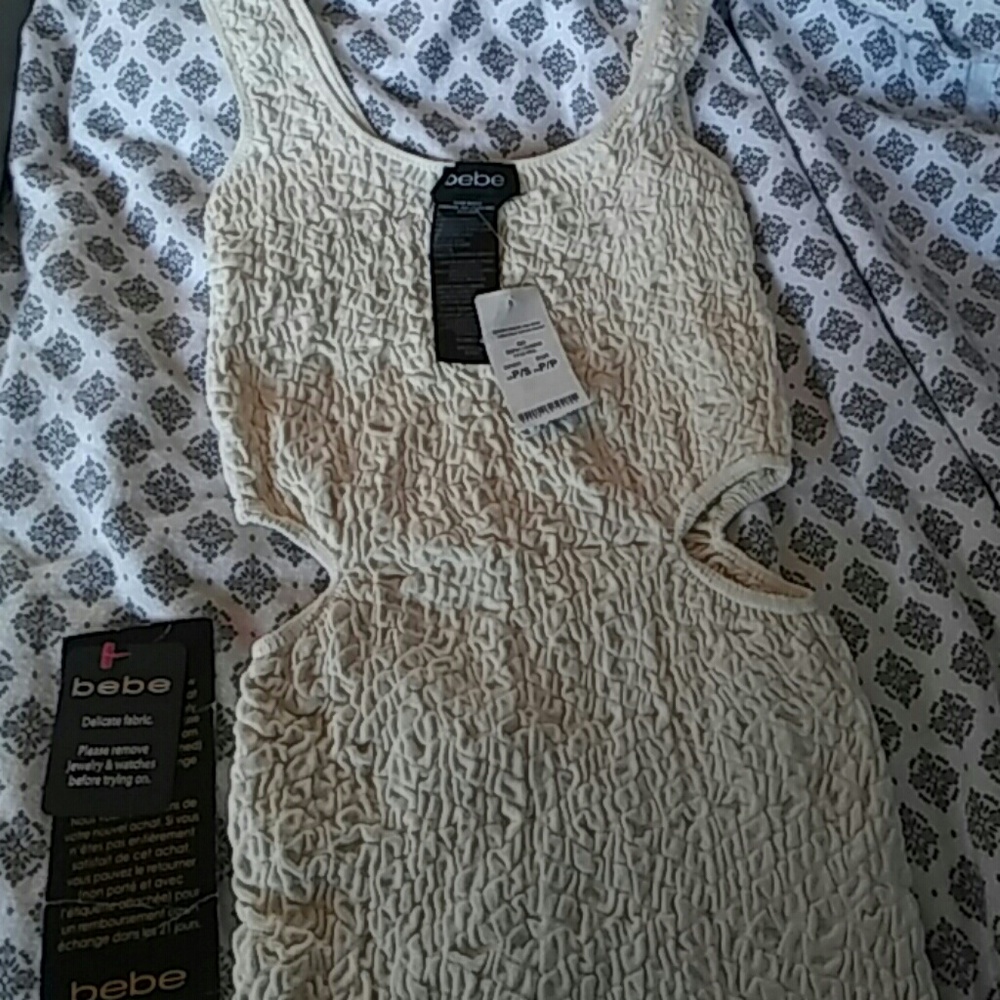 Bebe dress